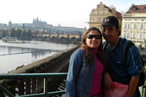 Passeio em Praga - Ao fundo, a Ponte Carlos
